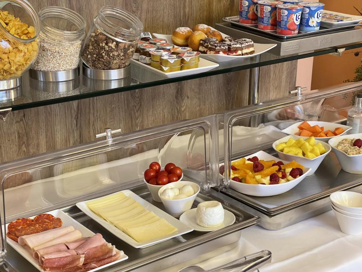 Hotel Adriatica Geneva Luaran gambar