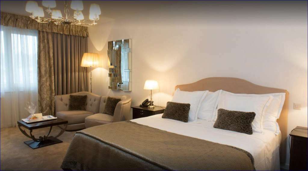 Hotel Adriatica Geneva Bilik gambar